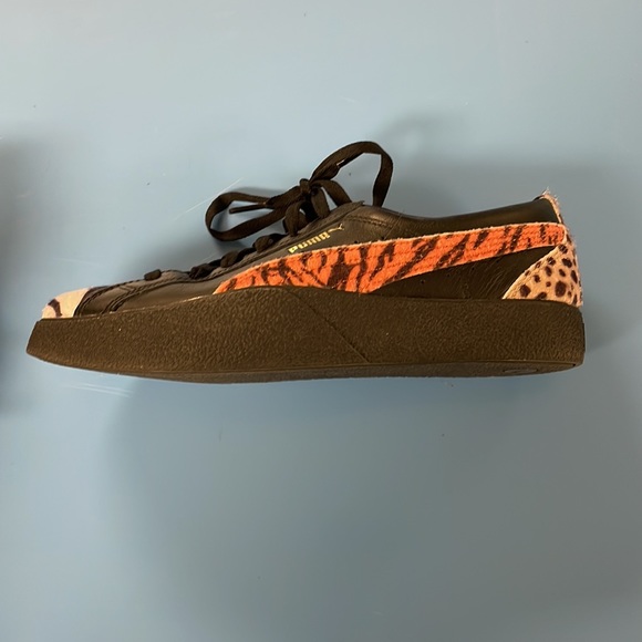 COPY - Hard to find PUMA Safari Sneakers - Picture 4 of 8